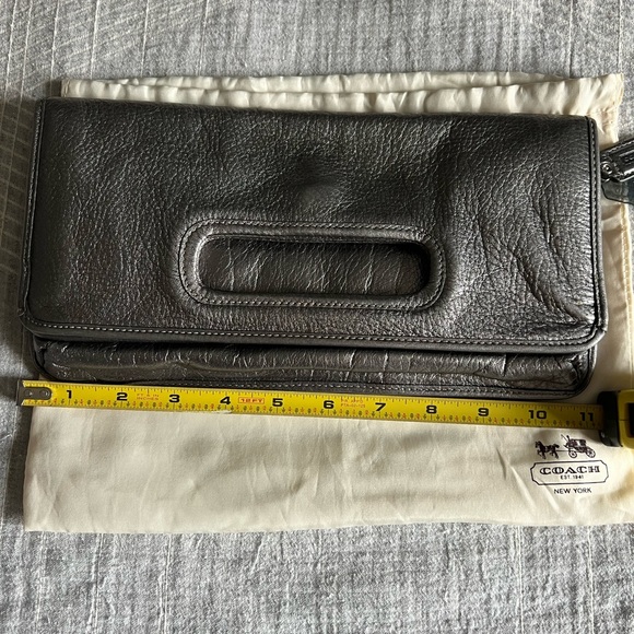 Leather clutch - Picture 7 of 8